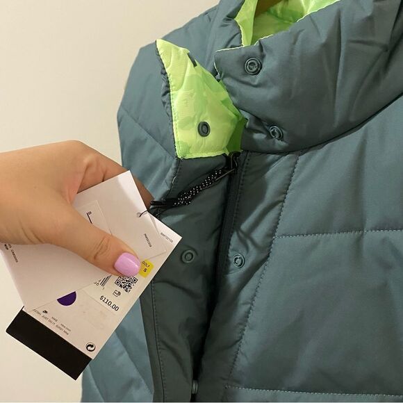 Nike Women's Therma Fit Repel Reversible Vest - Picture 6 of 15